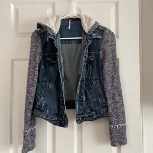Denim jacket with hood so 4-6